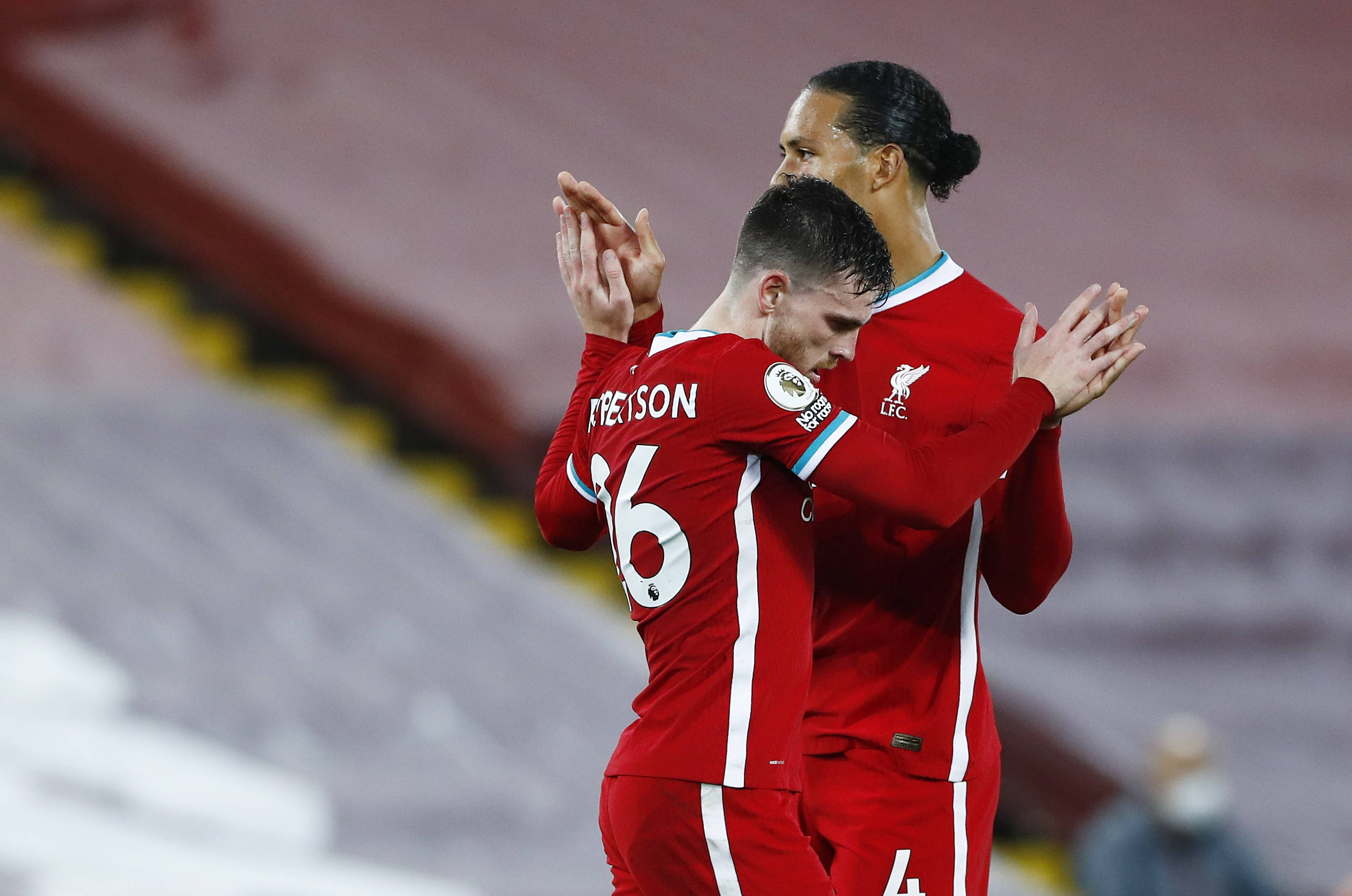 以此吸引新 以此吸引新